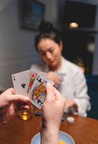 3 câu hỏi về cửa cược